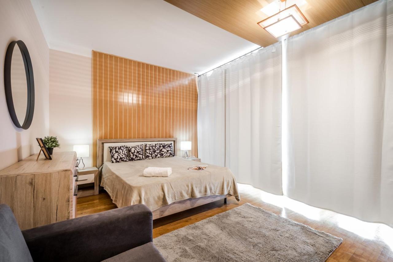Bpr Timber Loft Home With Balcony 부다페스트 외부 사진